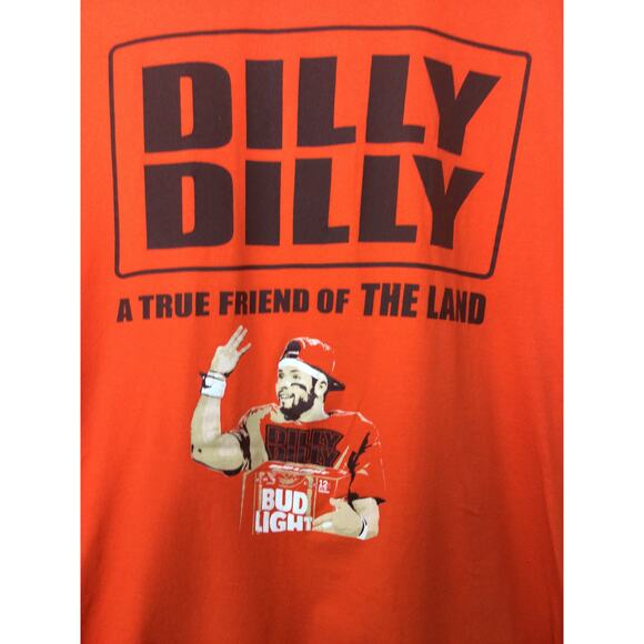 Bud Light Dilly Dilly NFL tee Unisex Large - Picture 2 of 4